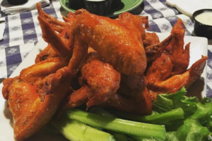 Gators Pub Buffalo Wings